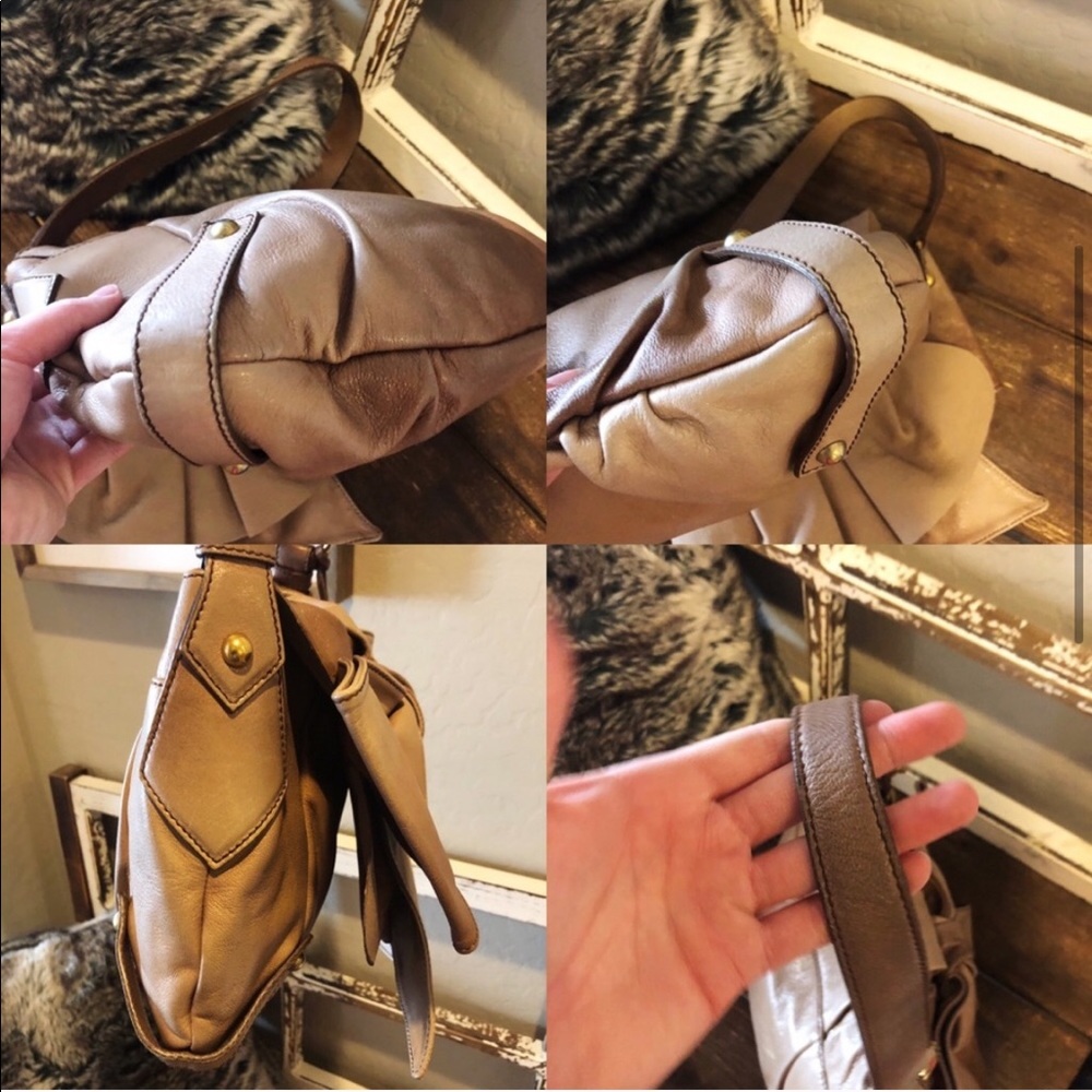 SOLD Yves Saint Laurent Bow Shoulder Bag - Picture 5 of 6